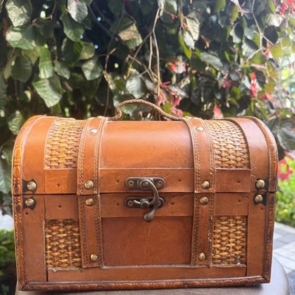 Vintage Style Barrel-Top Storage Trunk, Brown Wood, Leather Straps, Metal Latch